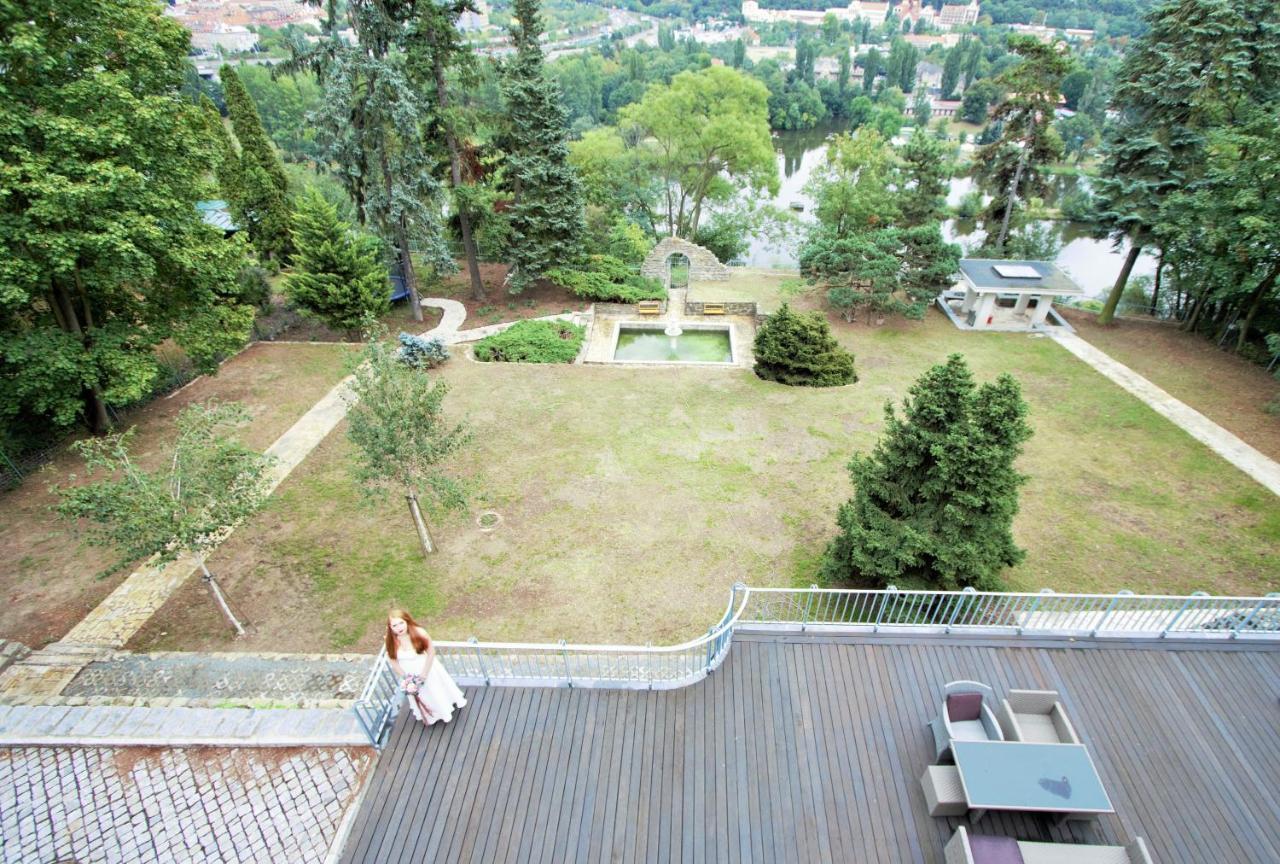 Pensión Seven Hills *